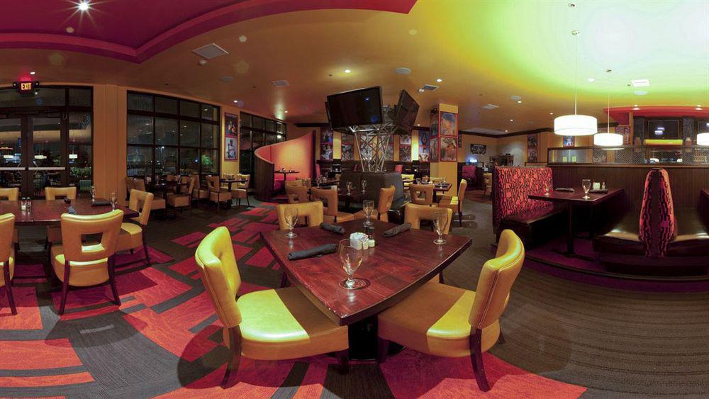 Holiday Inn Arlington Northeast By Ihg Exteriör bild