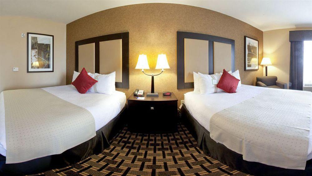 Holiday Inn Arlington Northeast By Ihg Exteriör bild