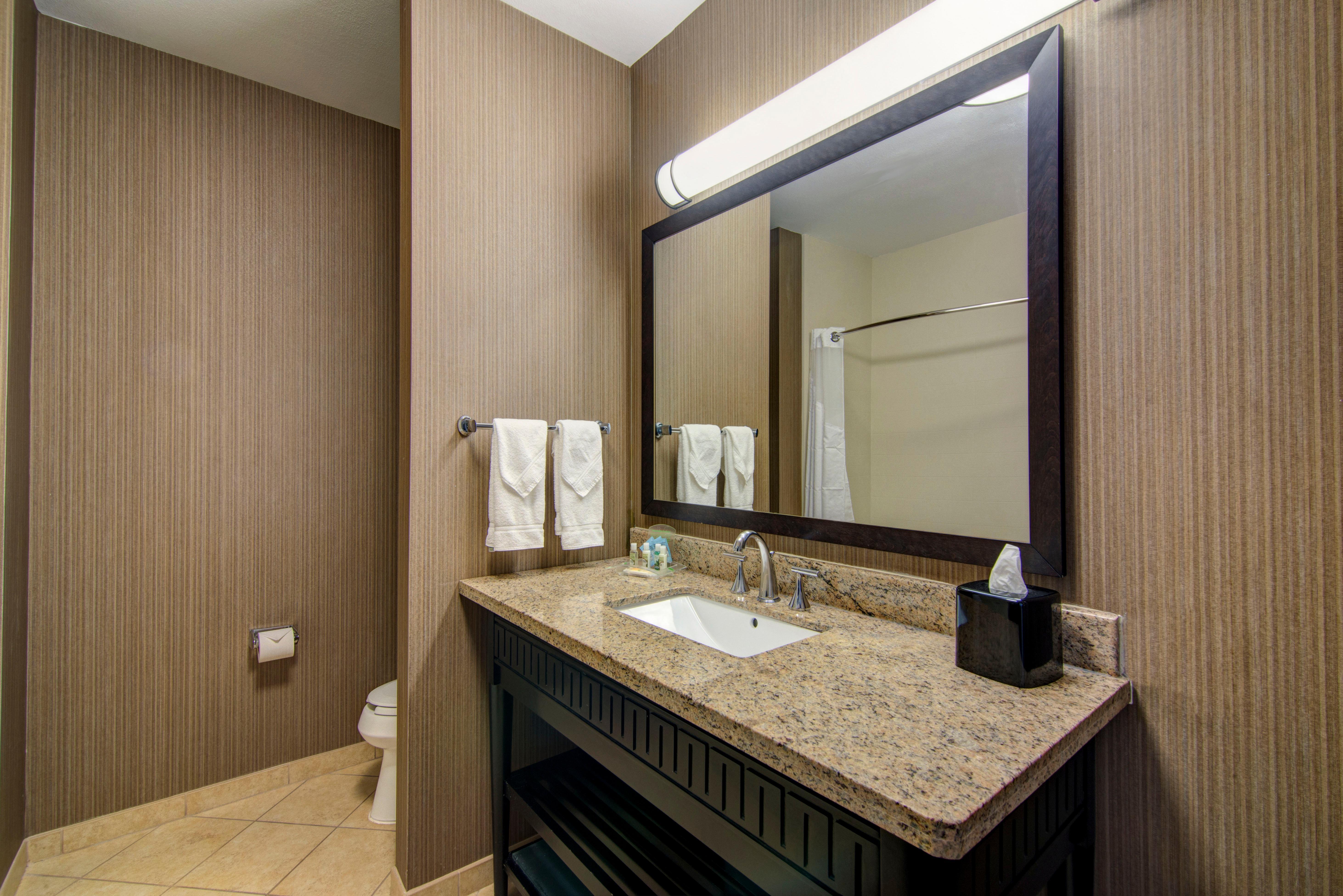 Holiday Inn Arlington Northeast By Ihg Exteriör bild