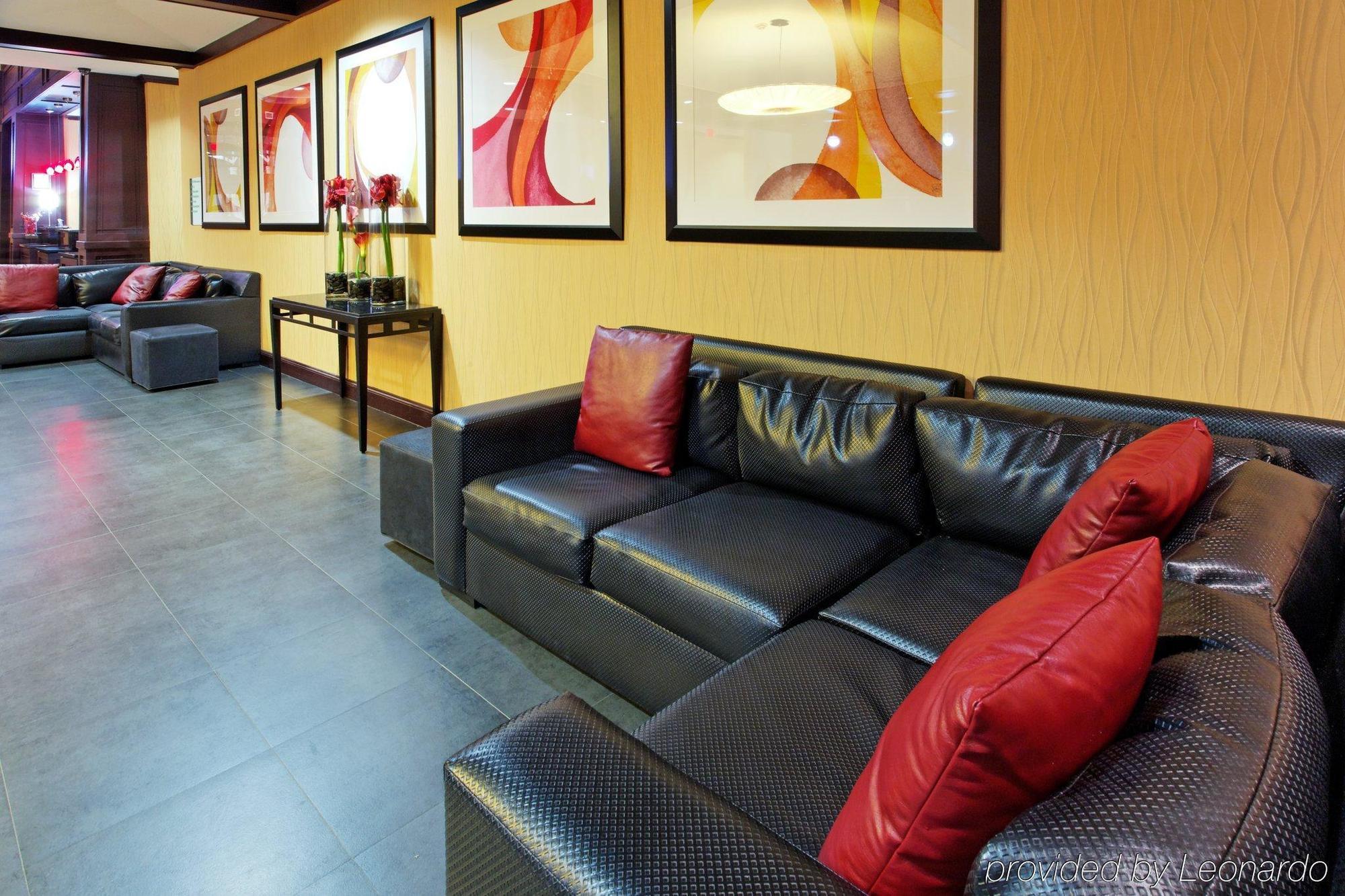 Holiday Inn Arlington Northeast By Ihg Exteriör bild